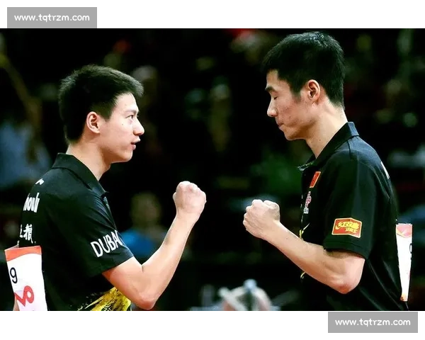 双打奇迹！默契配合征服赛场，冠军榜上的完美搭档！