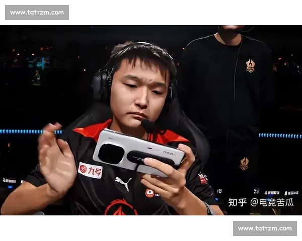 震惊!AI竟能比肩人类电竞教练,网友:这操作太秀了! 震惊!AI竟能比肩人类电竞教练,网友:这操作太秀了!